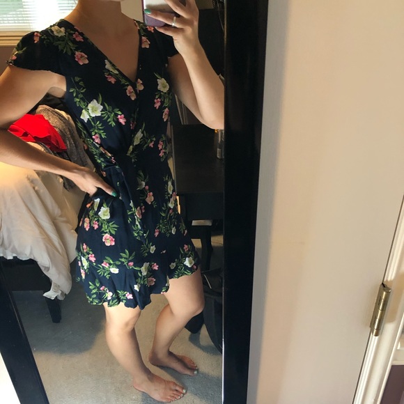 Floral dress :) - Picture 2 of 5
